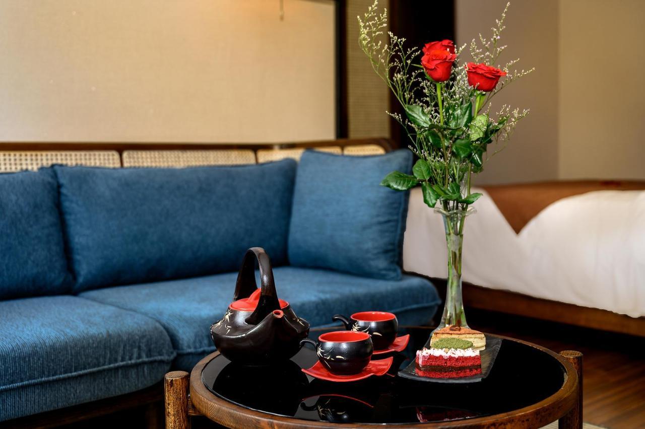 The Blossom Hoi An Ocean Front Hotel & Spa 外观 照片