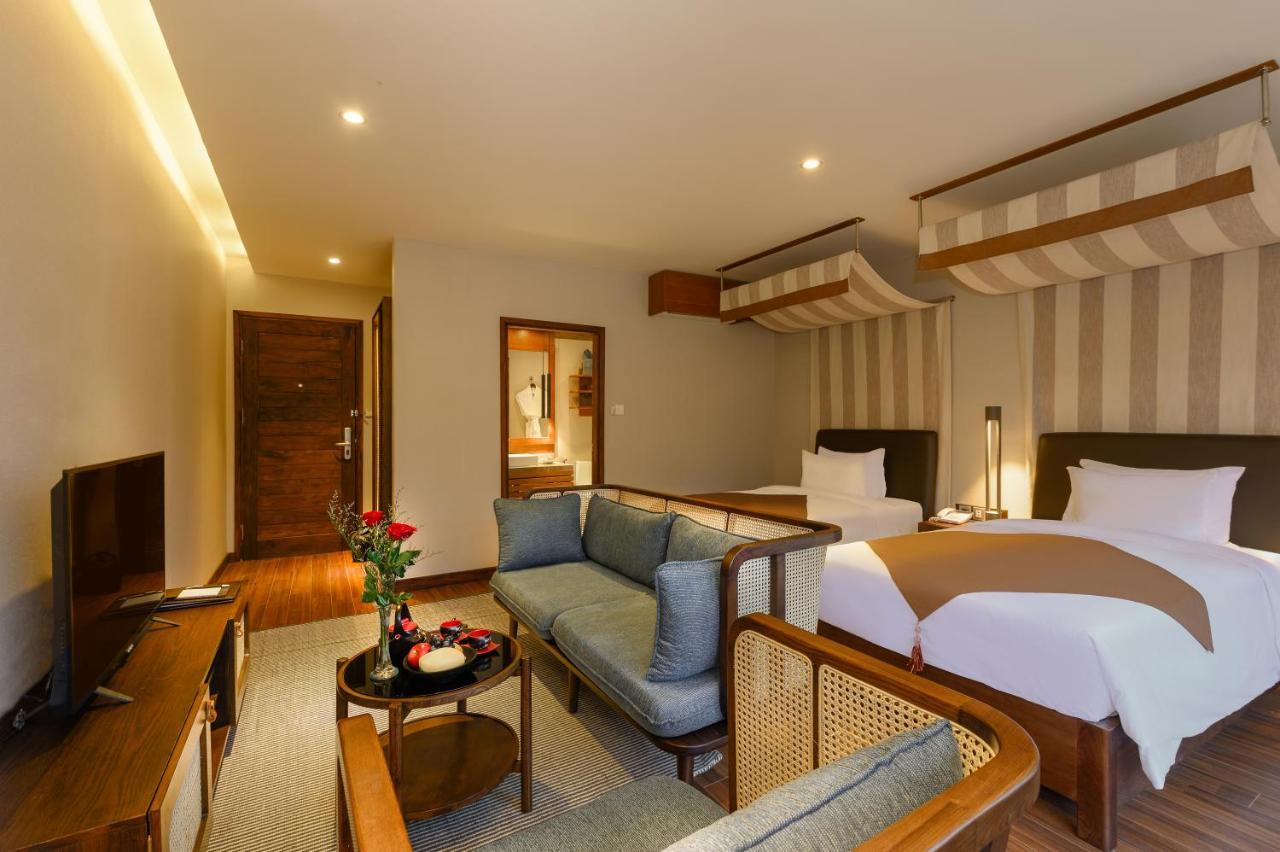 The Blossom Hoi An Ocean Front Hotel & Spa 外观 照片