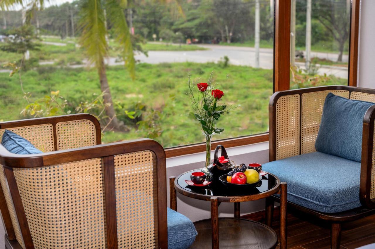 The Blossom Hoi An Ocean Front Hotel & Spa 外观 照片