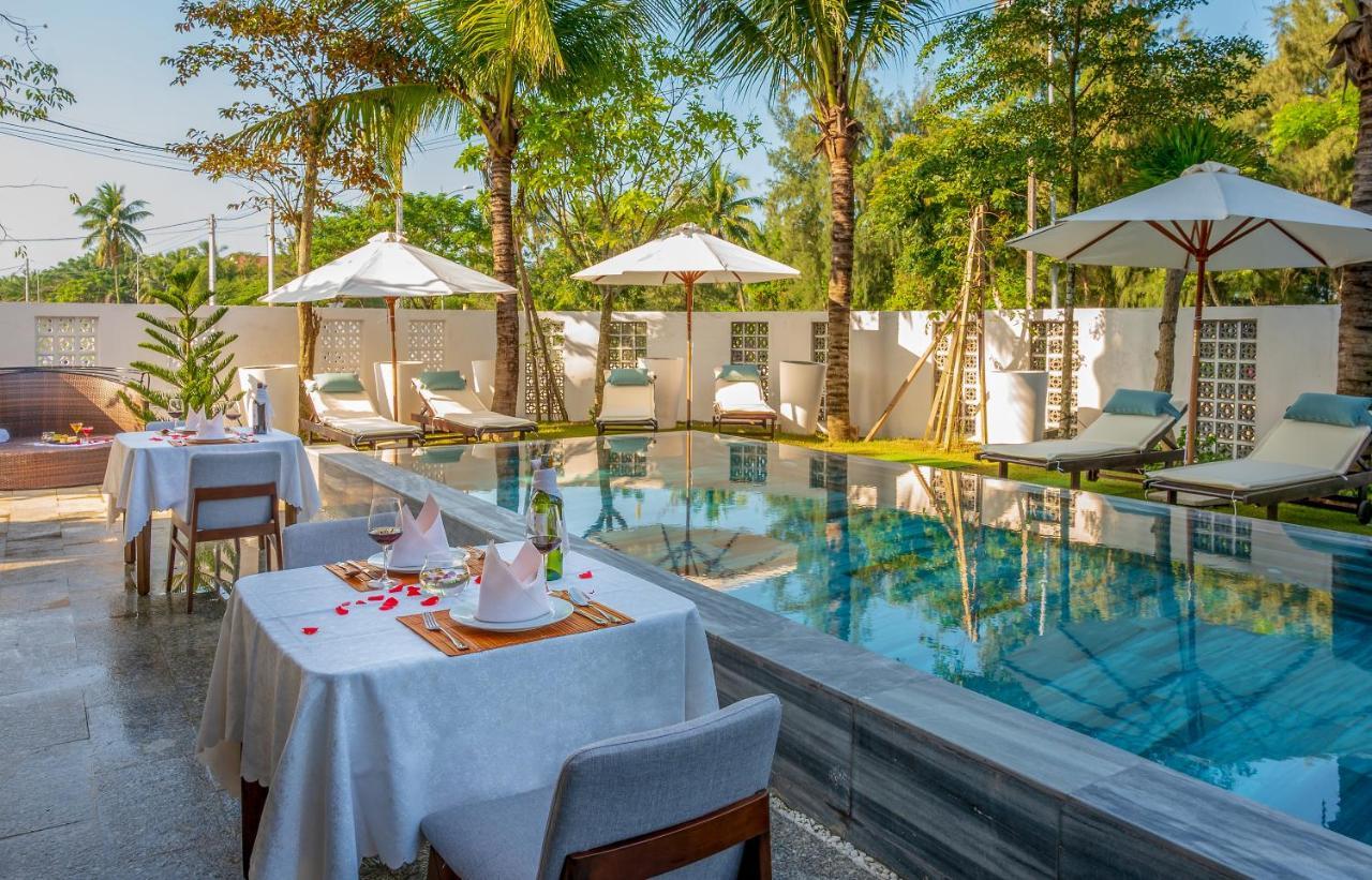 The Blossom Hoi An Ocean Front Hotel & Spa 外观 照片