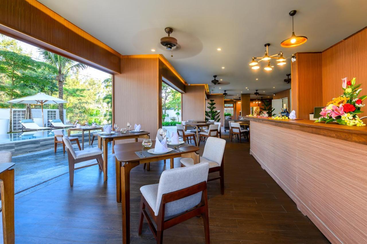 The Blossom Hoi An Ocean Front Hotel & Spa 外观 照片